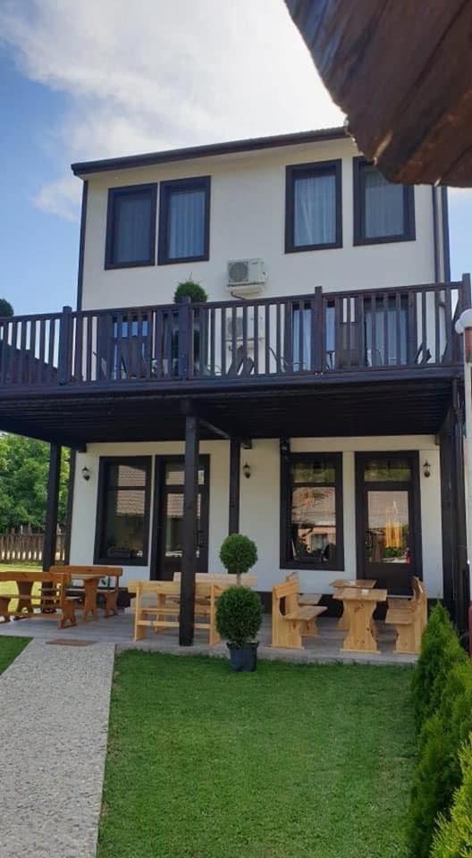 Hotel Бялата Къща Kirkowo Exterior foto